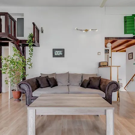 Spacious W Three Balconies And Parking Apartment Split